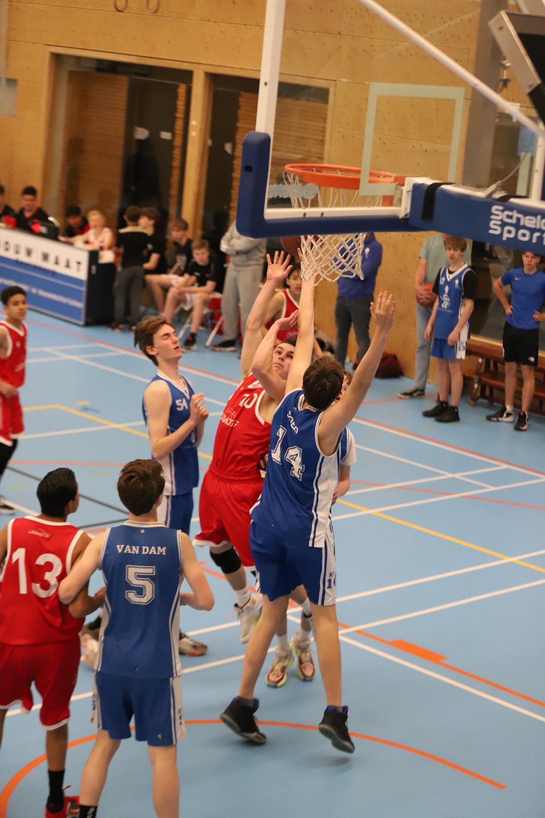 Hemelvaartstoernooi 23 - Lokomotief tegen KTC