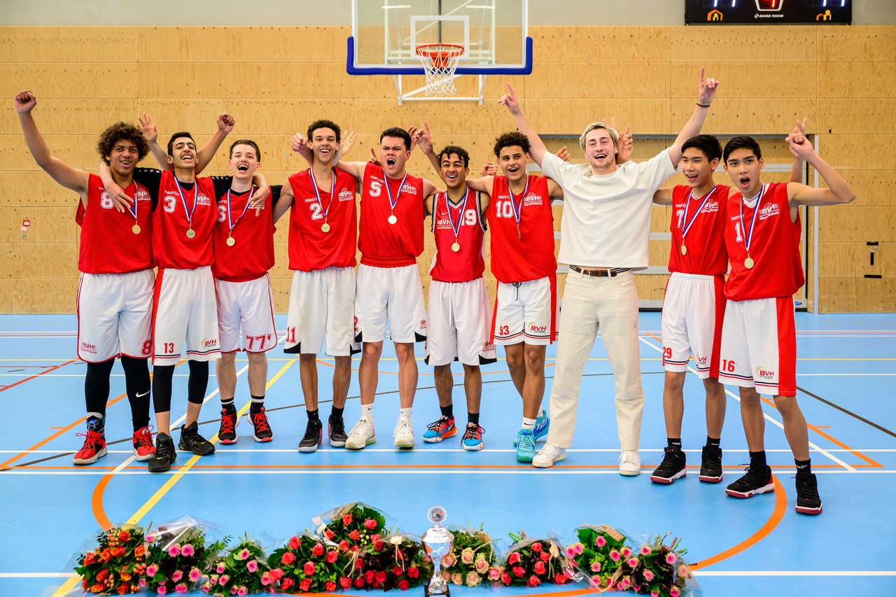 M18-4 Kampioen seizoen 2022-2023